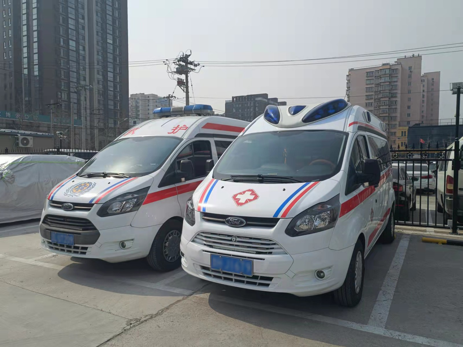 察布查尔锡伯救护车转院